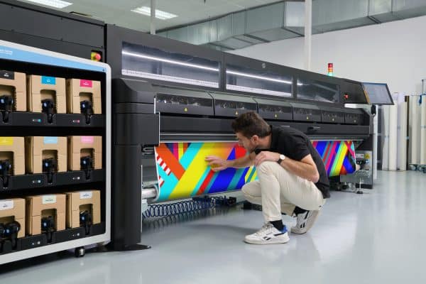 HP Latex FS50/FS50W Printer - Image 6